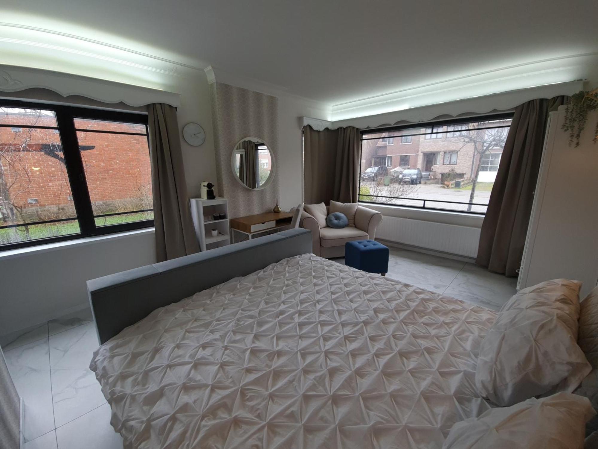 Lazy Olives Bed and Breakfast Tongeren Buitenkant foto